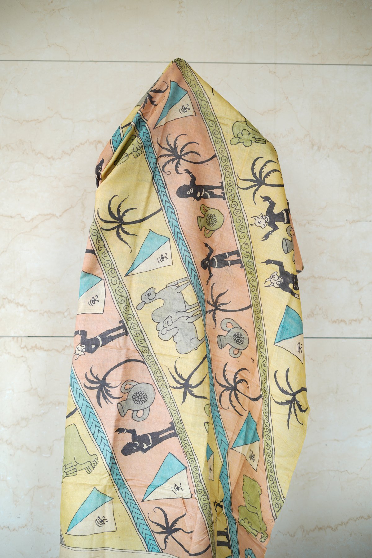 Hand-drawn cloth in the Kalamkari idiom
