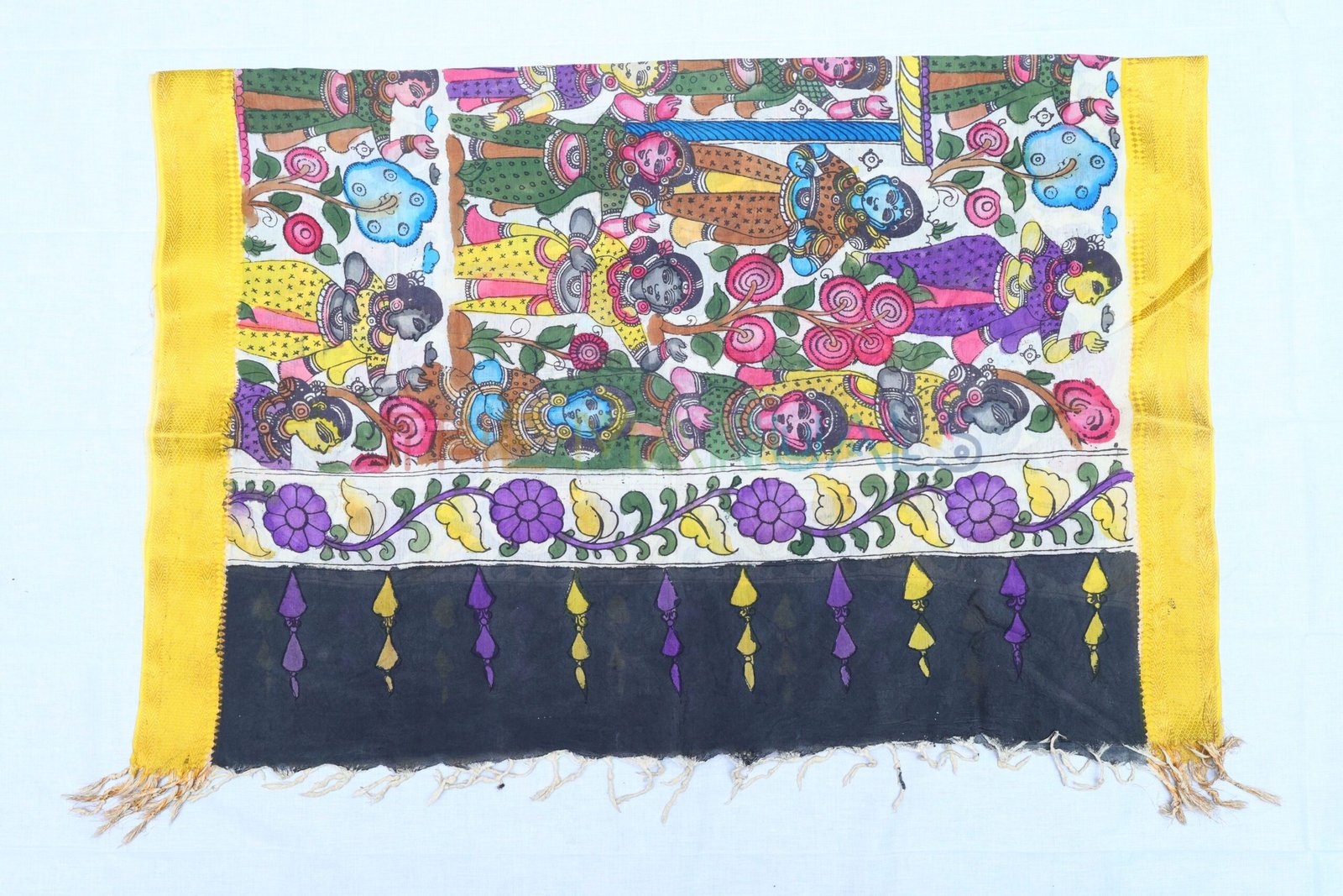Off-white hand painted pen kalamakari Chanderi Silk cotton Duppatta